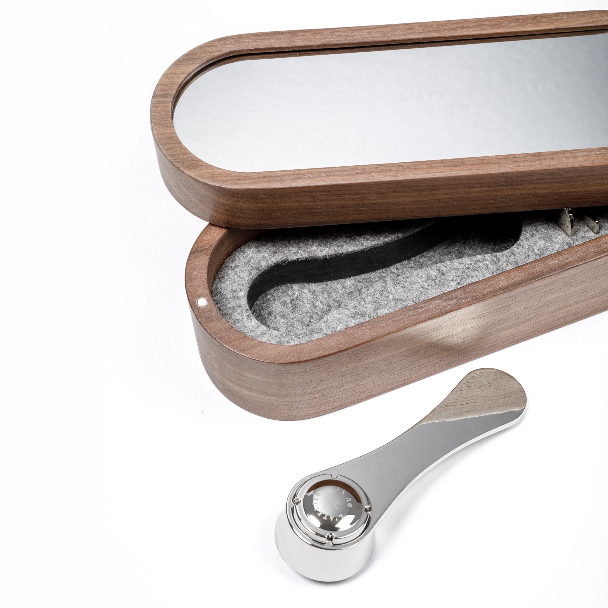 L'Atelier du Vin Sparkling Set coffret champagne noyer