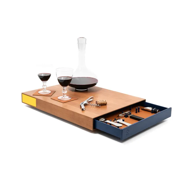 Architecture Intérieure du Vin Le Plateau cerisier 48cm 5 outils